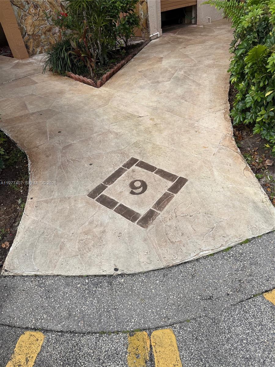 LAKES OF CARRIAGE HILLS - Residential