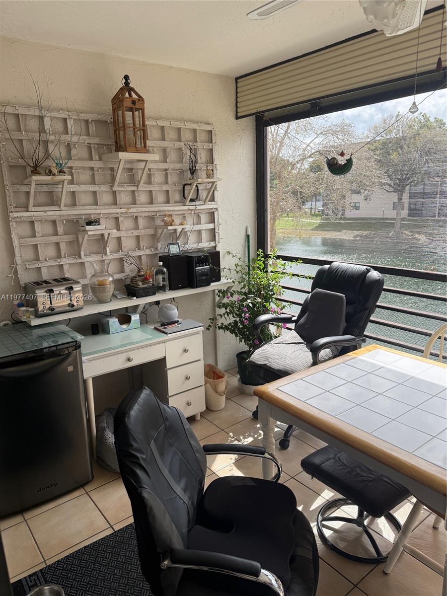 LAKES OF CARRIAGE HILLS - Residential