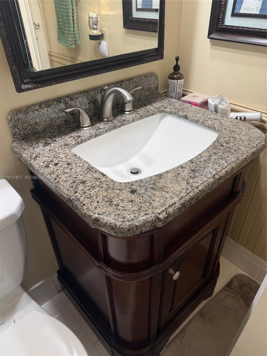 LAKES OF CARRIAGE HILLS - Residential