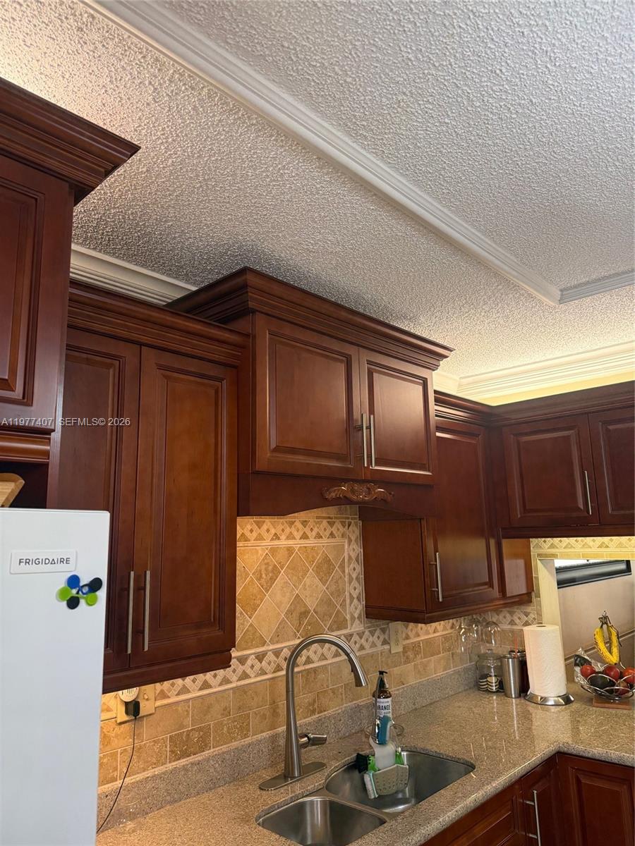 LAKES OF CARRIAGE HILLS - Residential