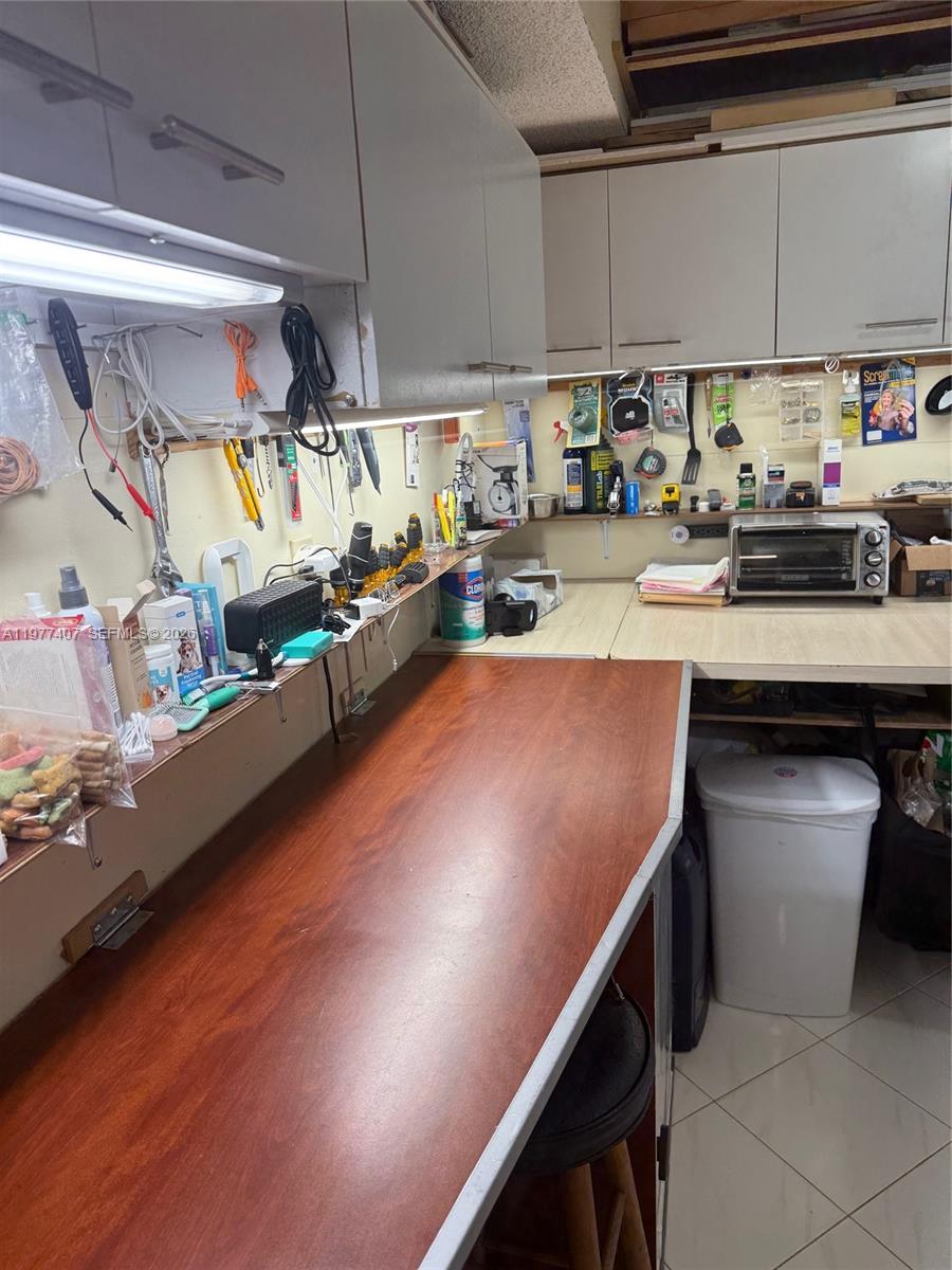 LAKES OF CARRIAGE HILLS - Residential