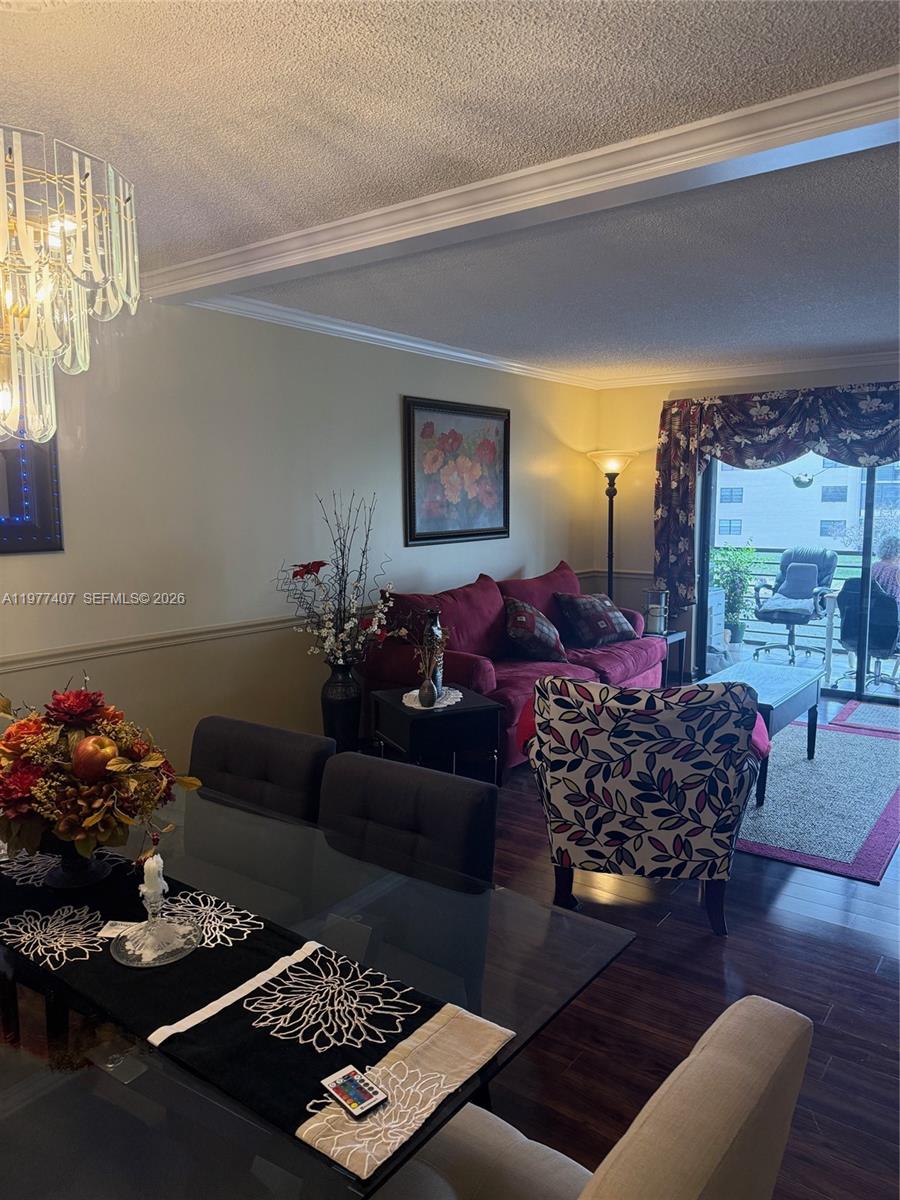 LAKES OF CARRIAGE HILLS - Residential