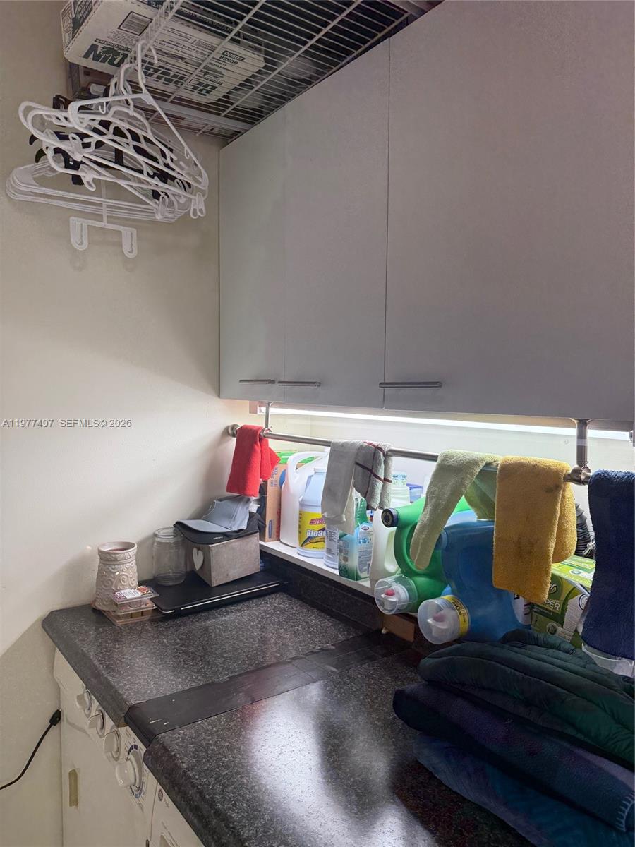 LAKES OF CARRIAGE HILLS - Residential