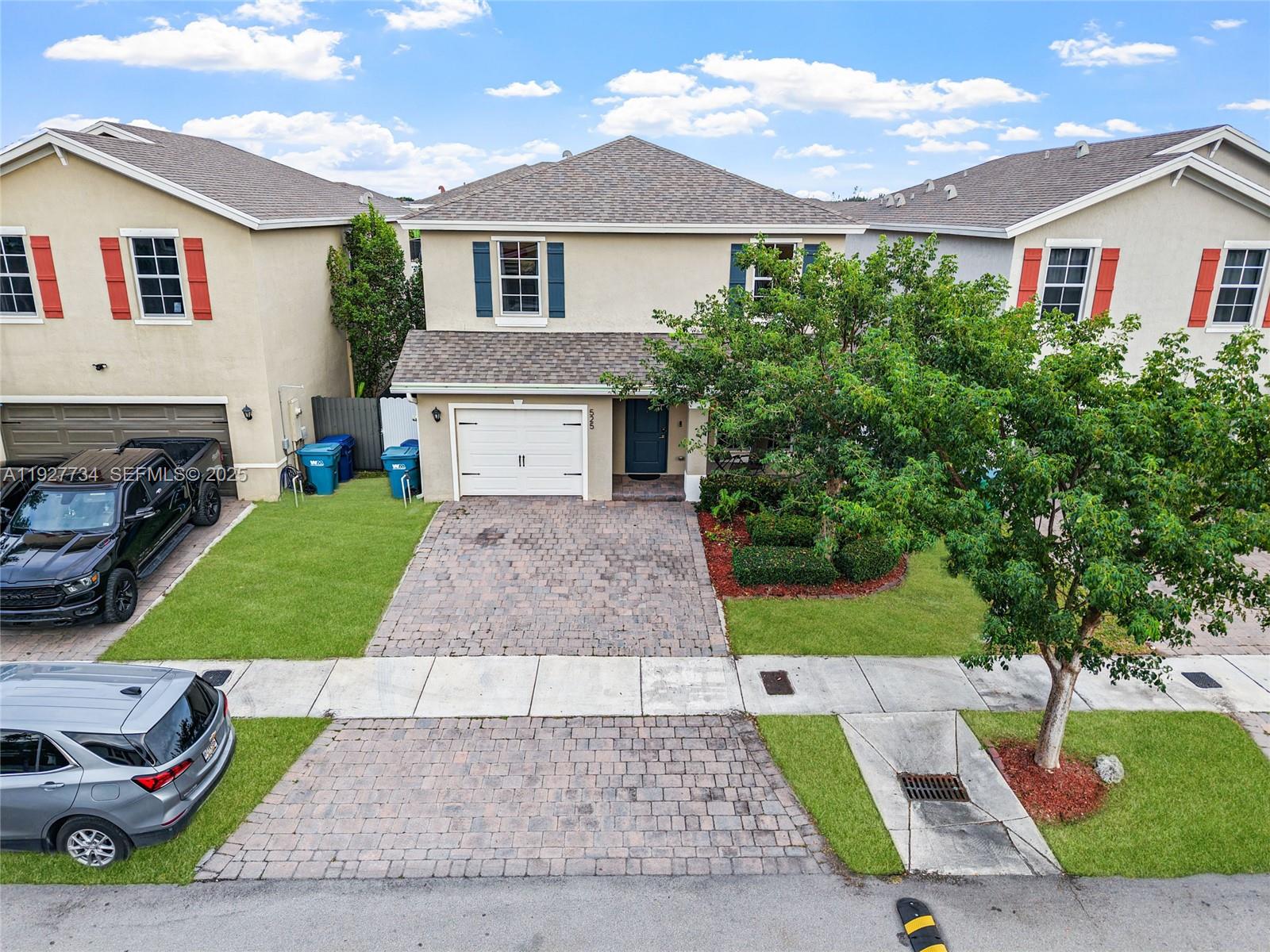 ROYAL HOMES WEST - Residential Lease