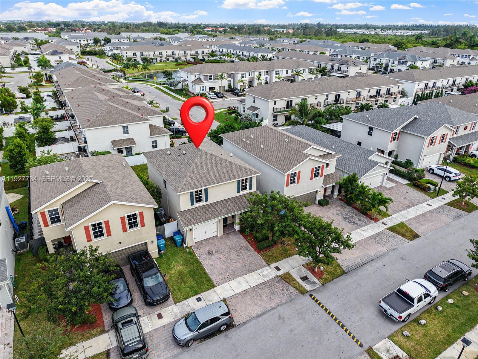 ROYAL HOMES WEST - Residential Lease