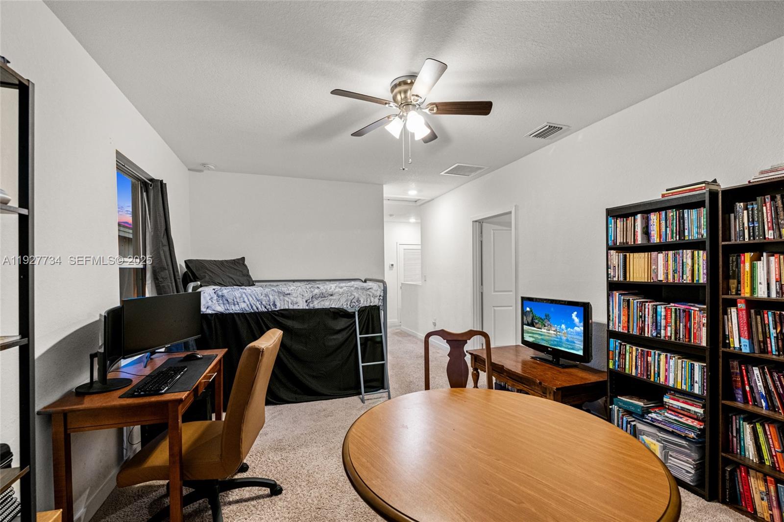 ROYAL HOMES WEST - Residential Lease