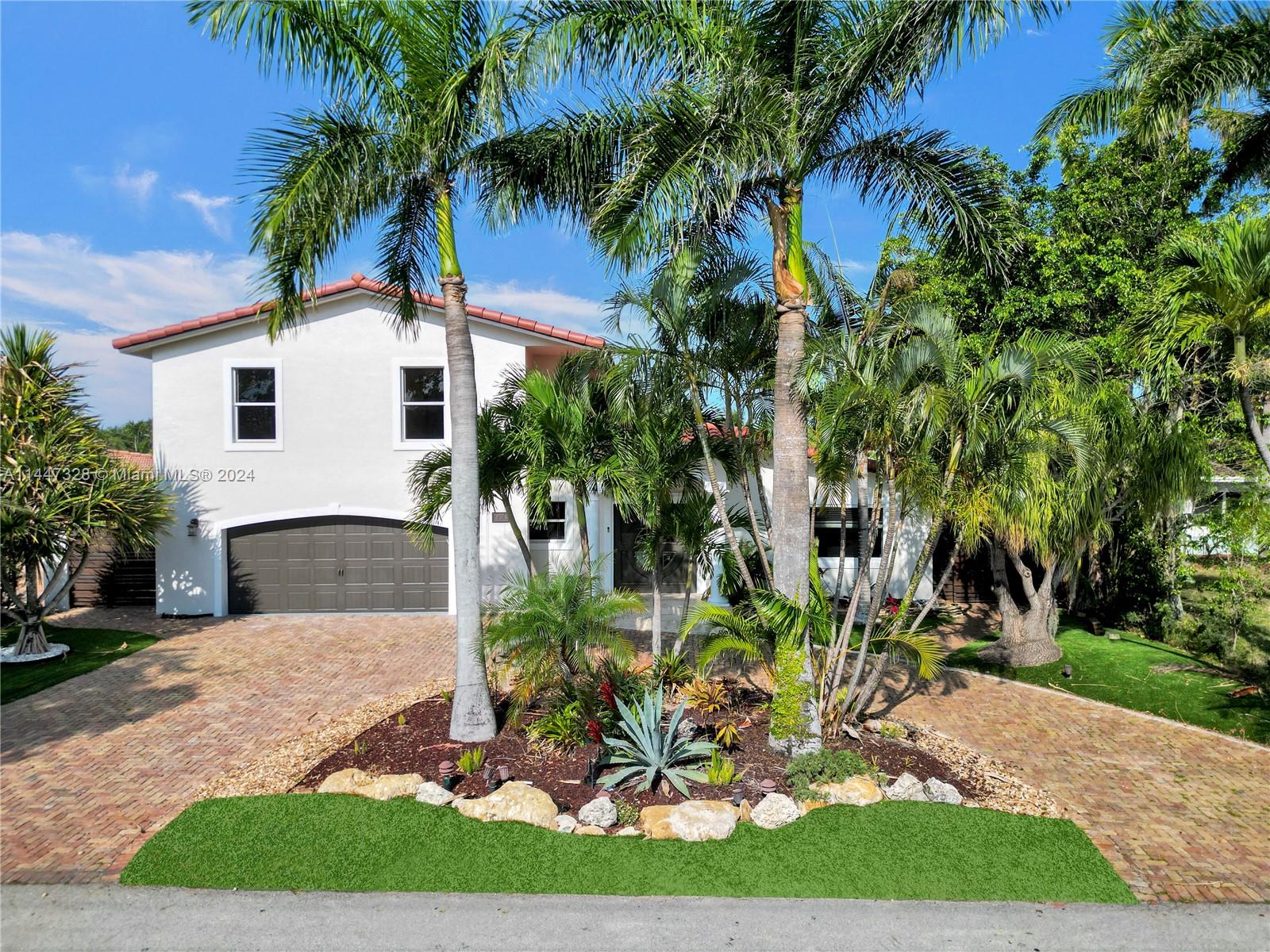 Property for Sale at 2501 Ne 19th Ave, Wilton Manors, Broward County, Florida - Bedrooms: 3 
Bathrooms: 4  - $1,695,000
