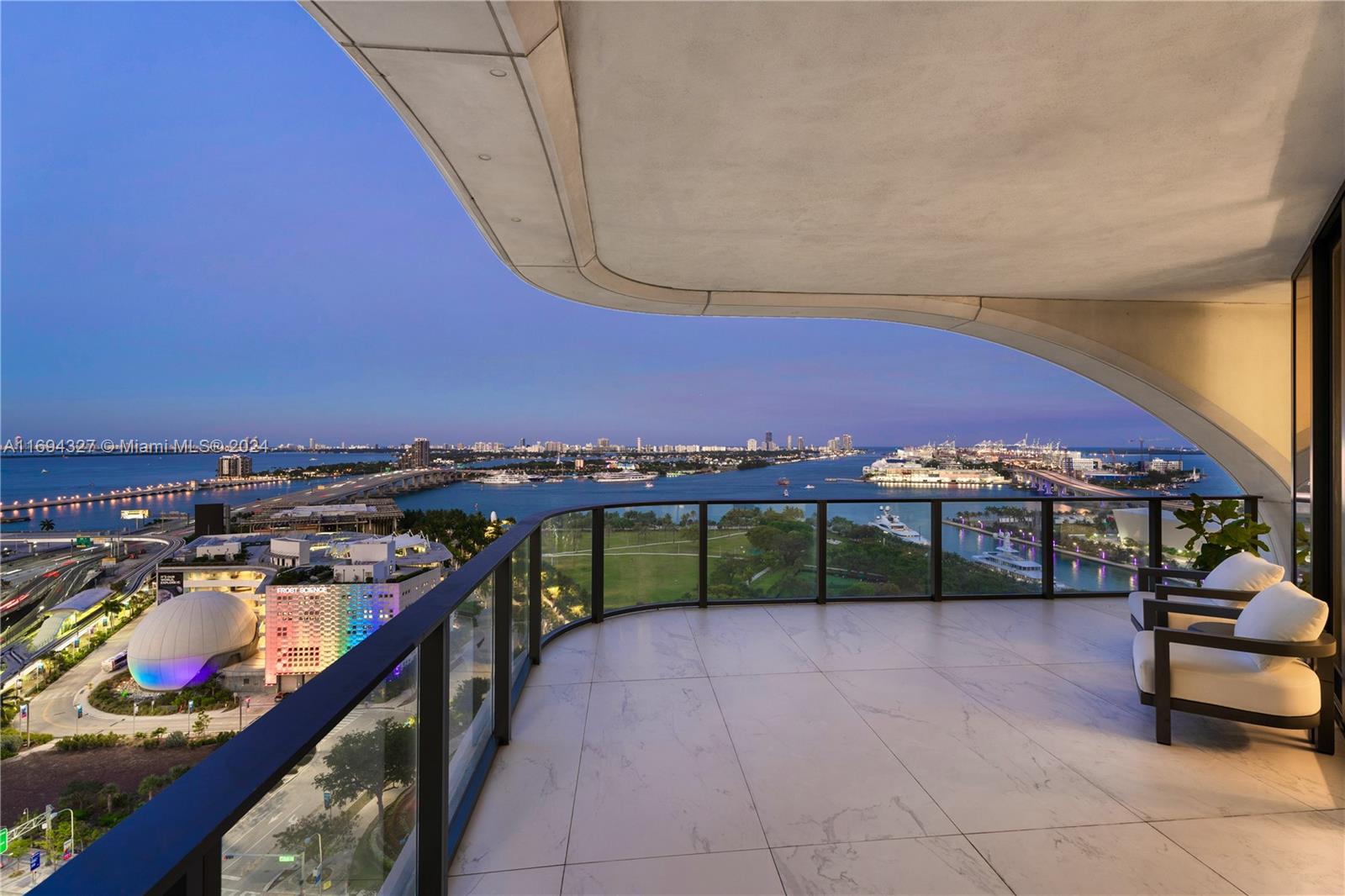 ONE THOUSAND MUSEUM CONDO - Residential