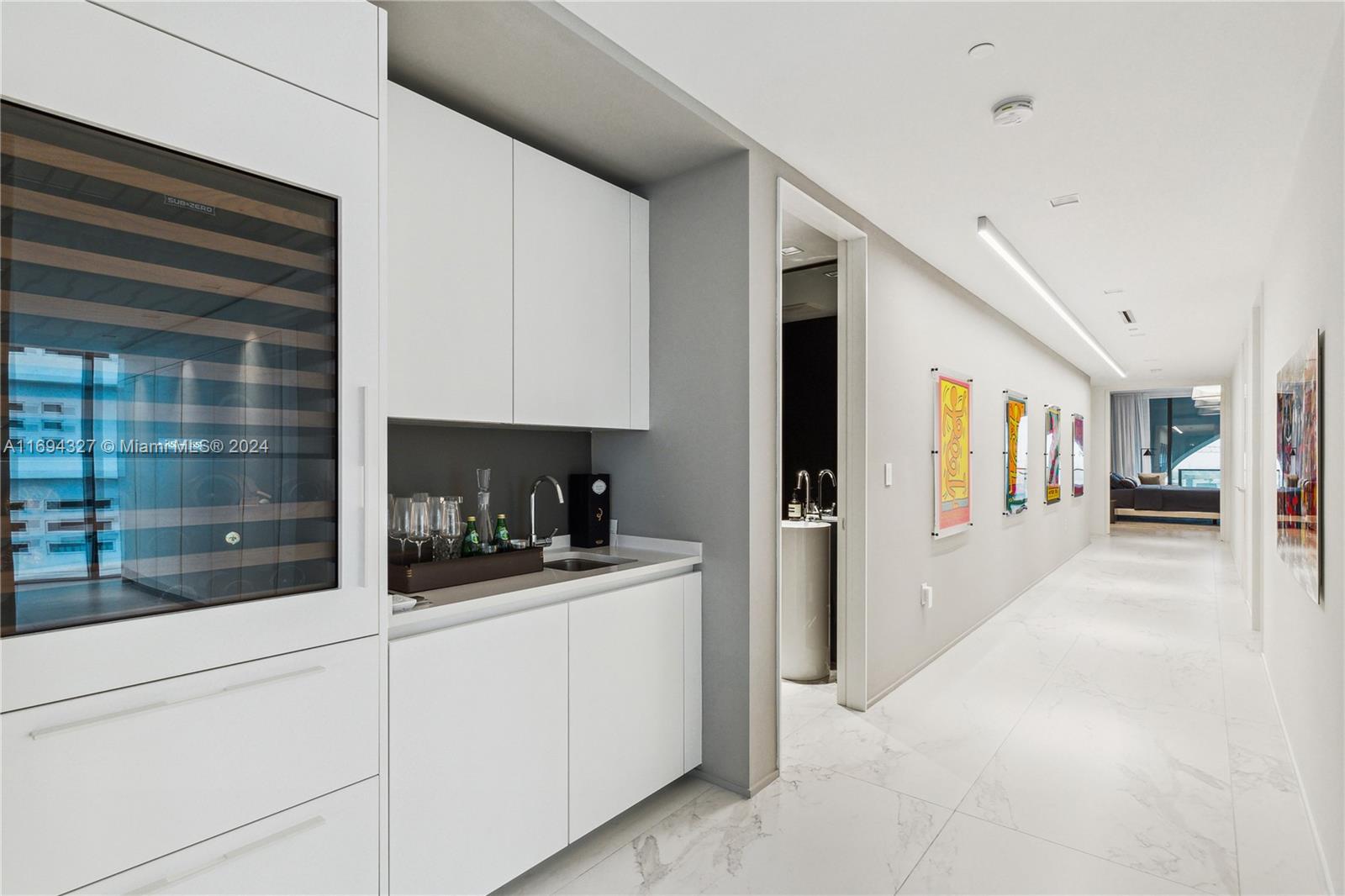 ONE THOUSAND MUSEUM CONDO - Residential