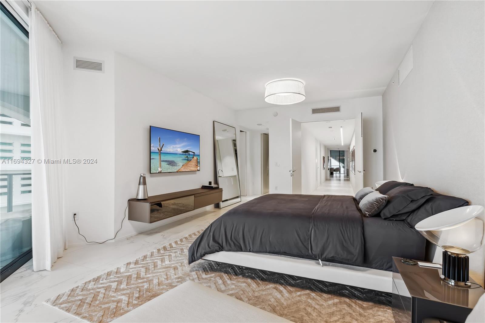 ONE THOUSAND MUSEUM CONDO - Residential