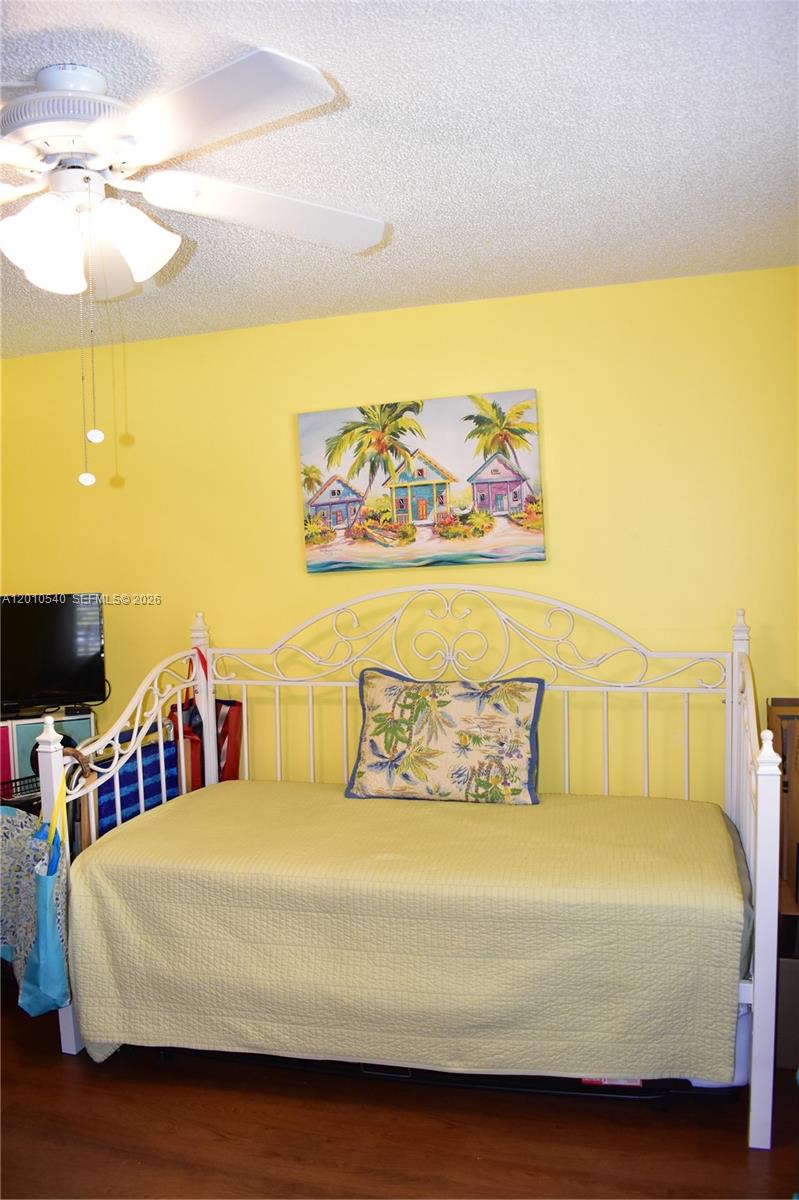 SUNRISE LAKES 94 CONDO - Residential