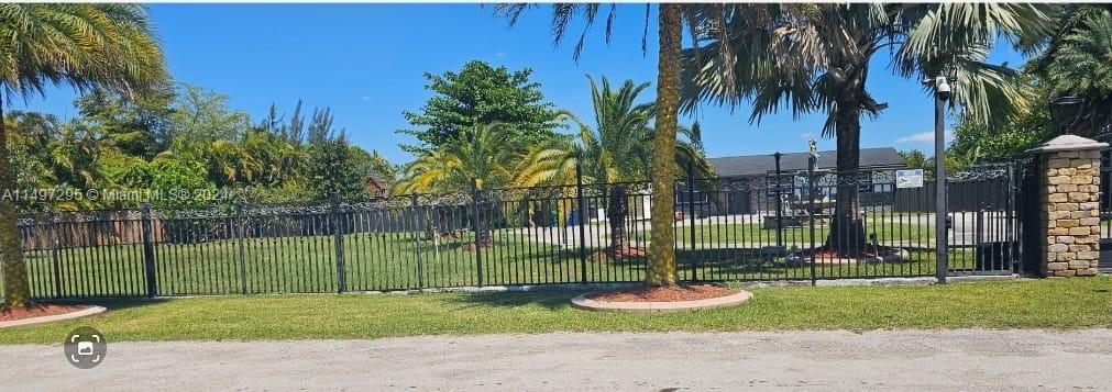 Property for Sale at 15305 Sw 209th Ave, Miami, Broward County, Florida - Bedrooms: 6 
Bathrooms: 3  - $1,299,900
