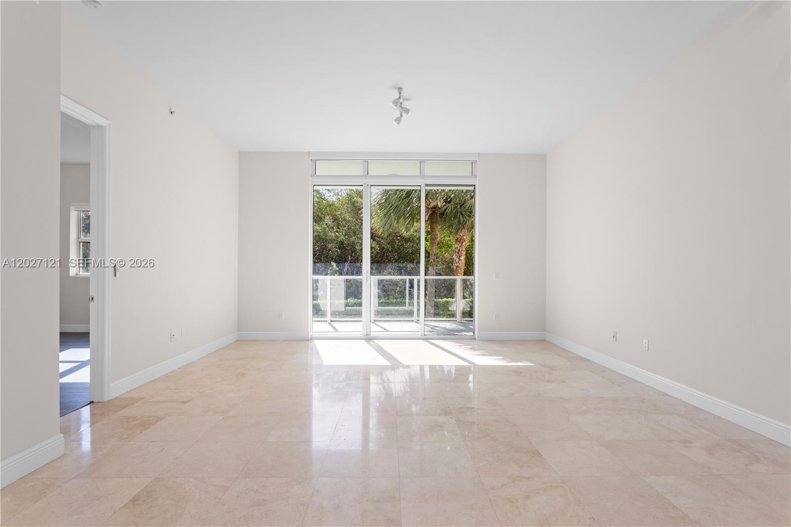 View photos, virtual tours, details... 15051 Royal Oaks Ln 101
