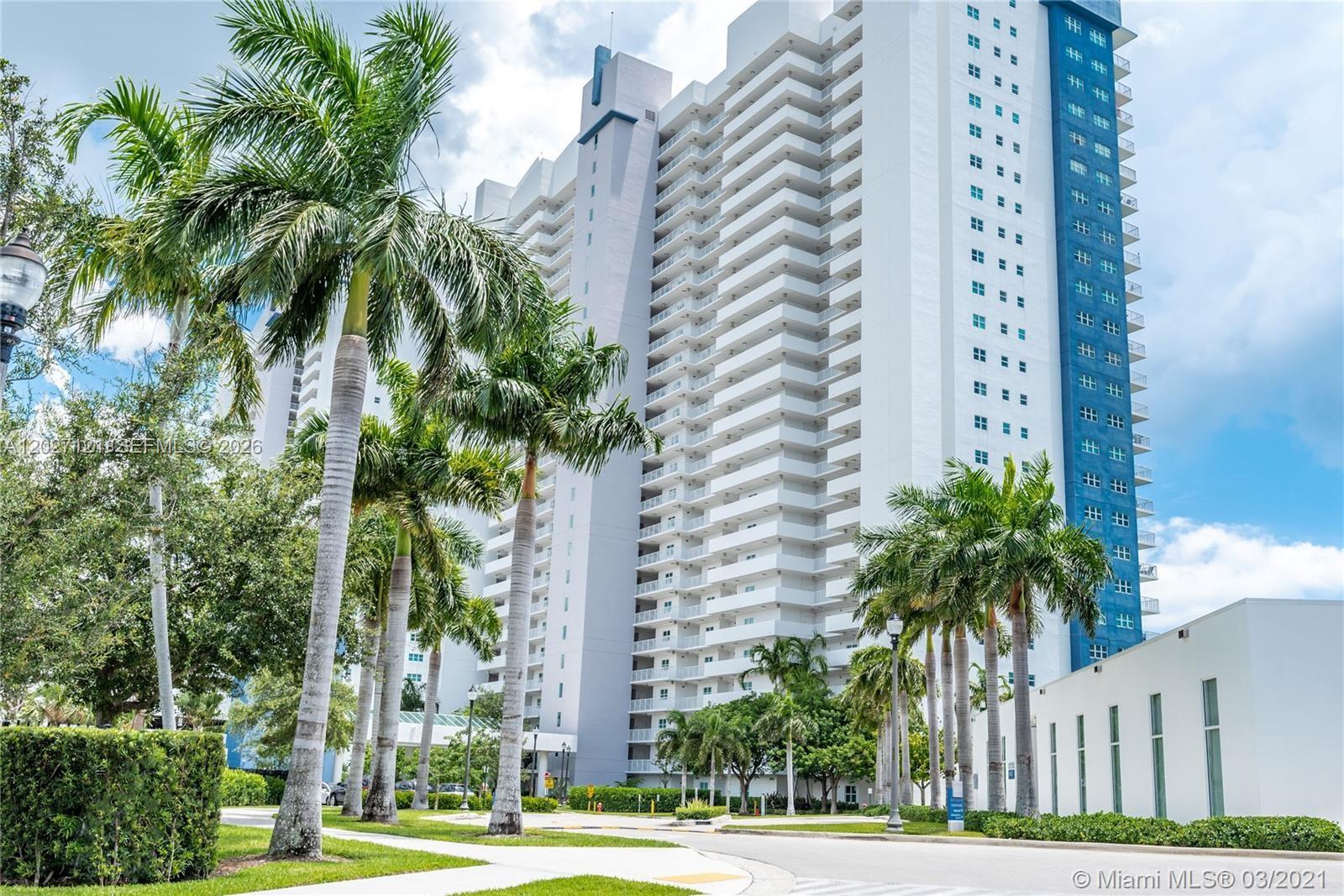 THE OAKS I CONDO - Residential