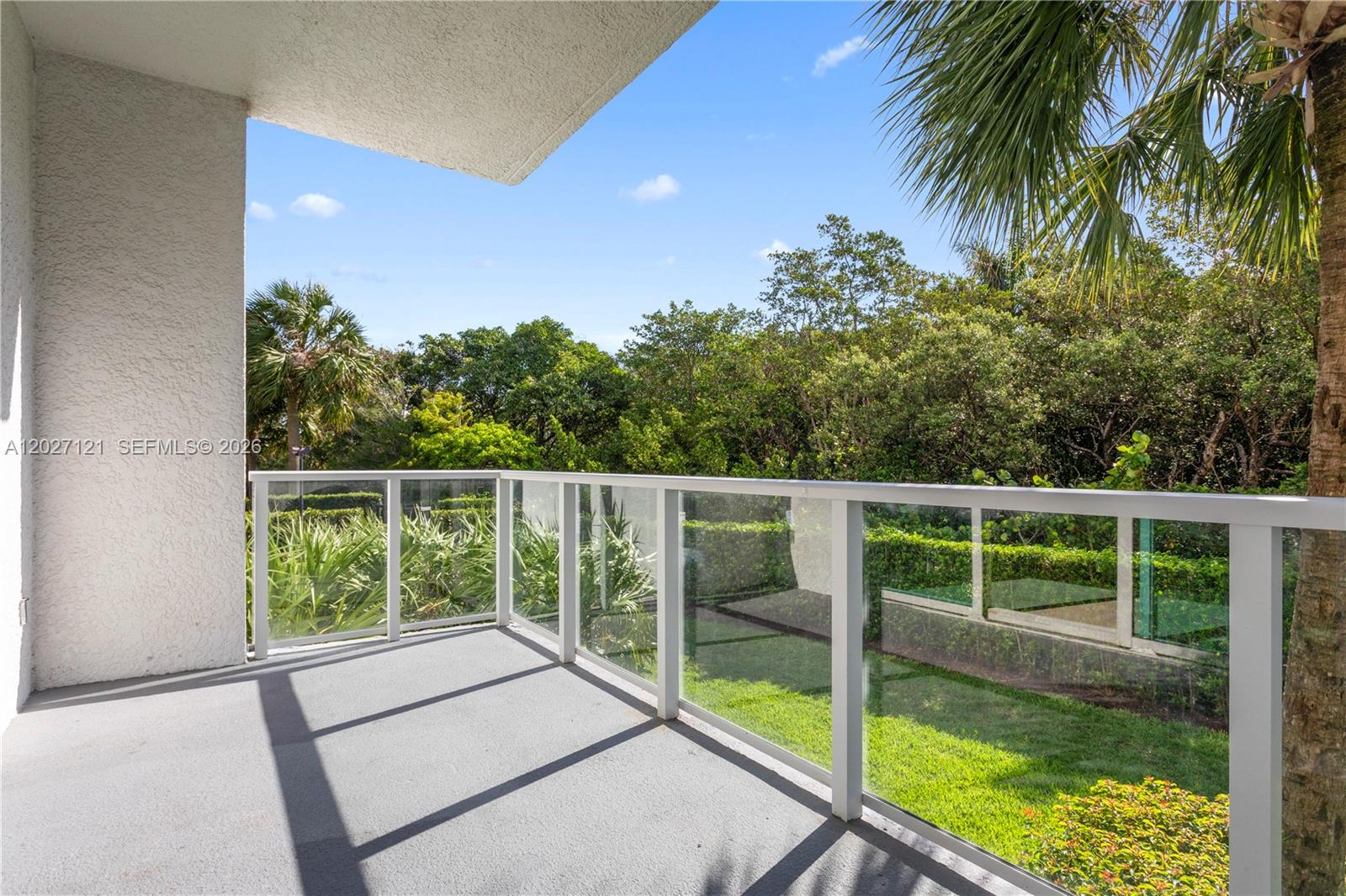 THE OAKS I CONDO - Residential