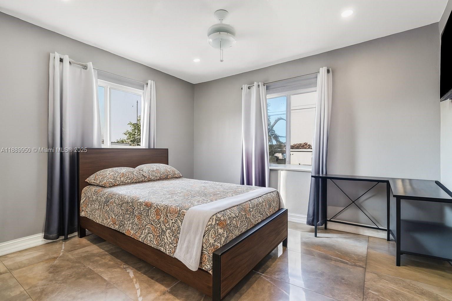 VANDERBILT PARK AMD PL - Residential