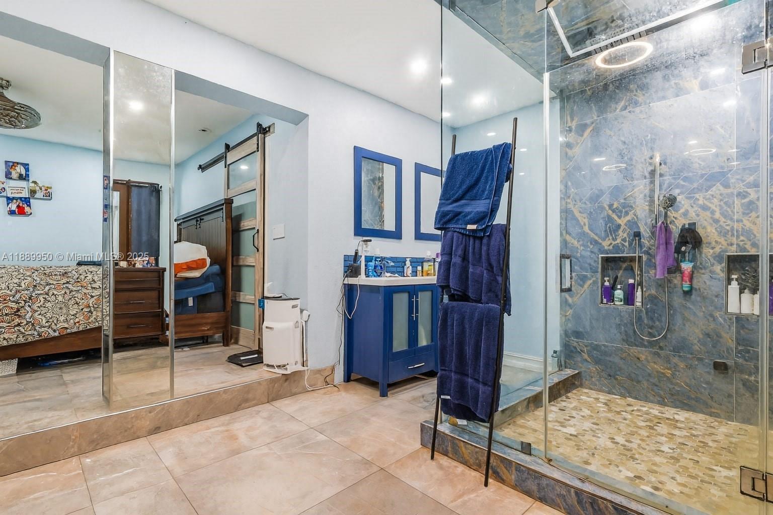 VANDERBILT PARK AMD PL - Residential