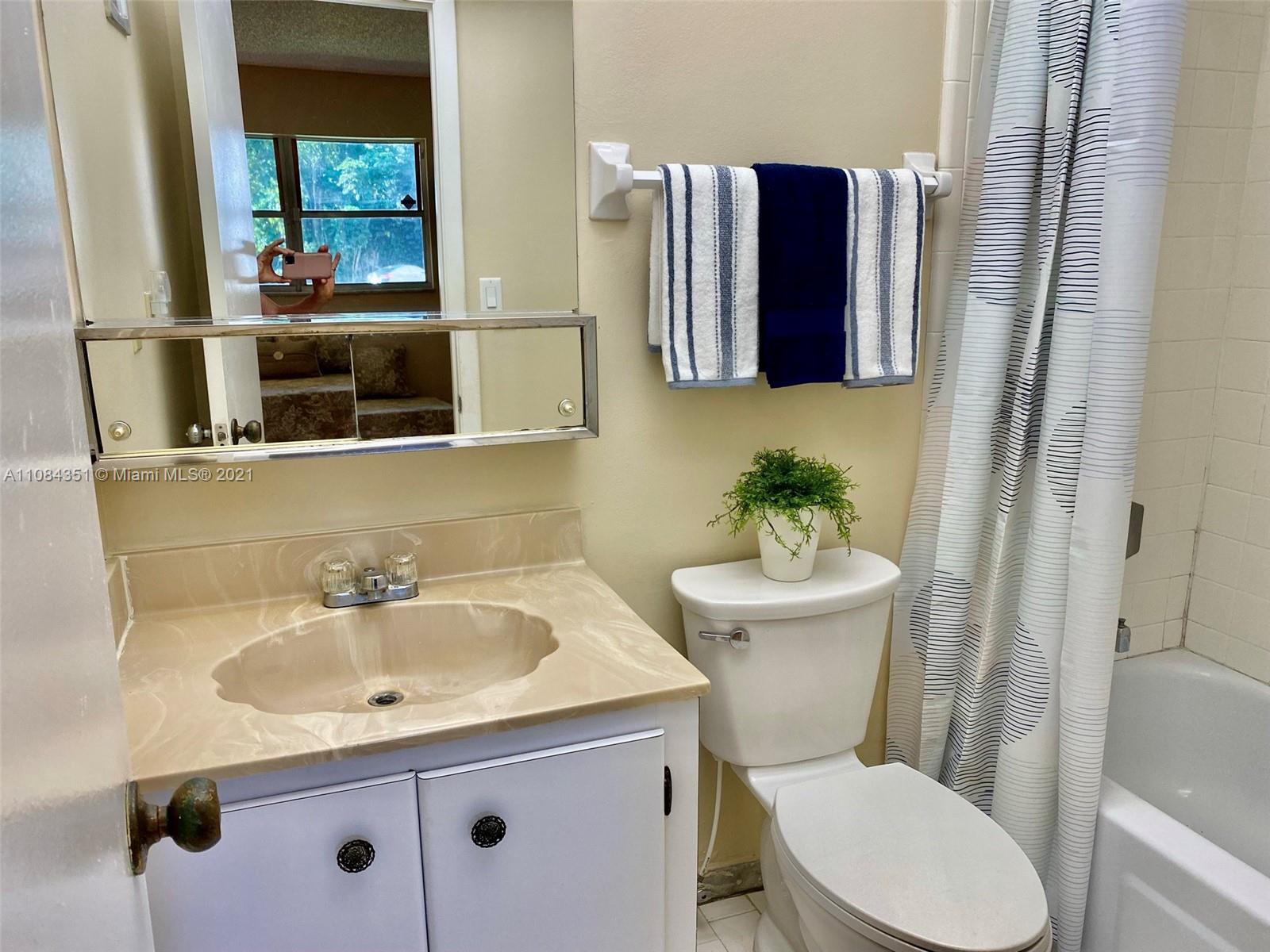 VERSAILLES GARDENS CONDO - Residential