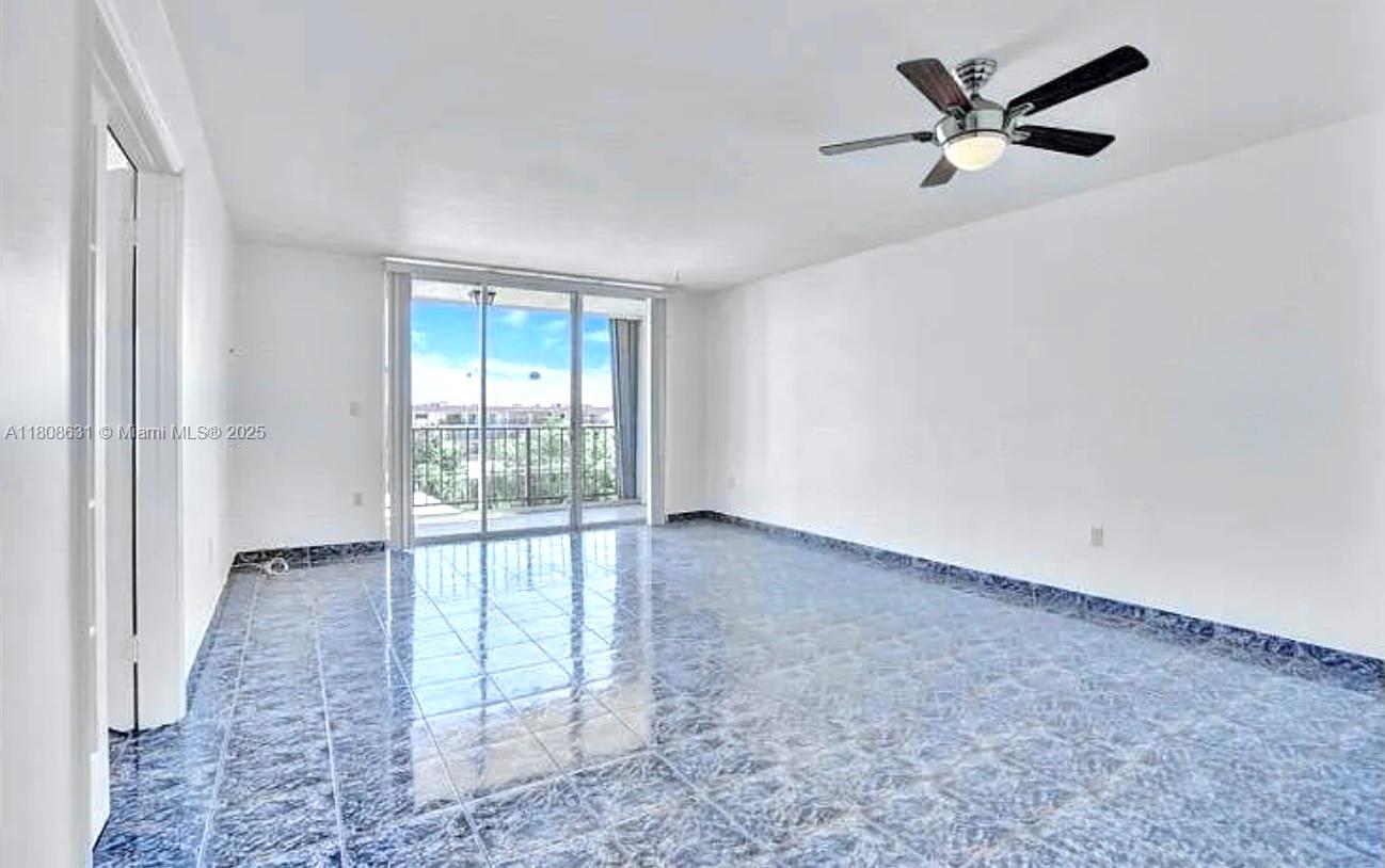 BYRON GARDENS CONDO - Residential
