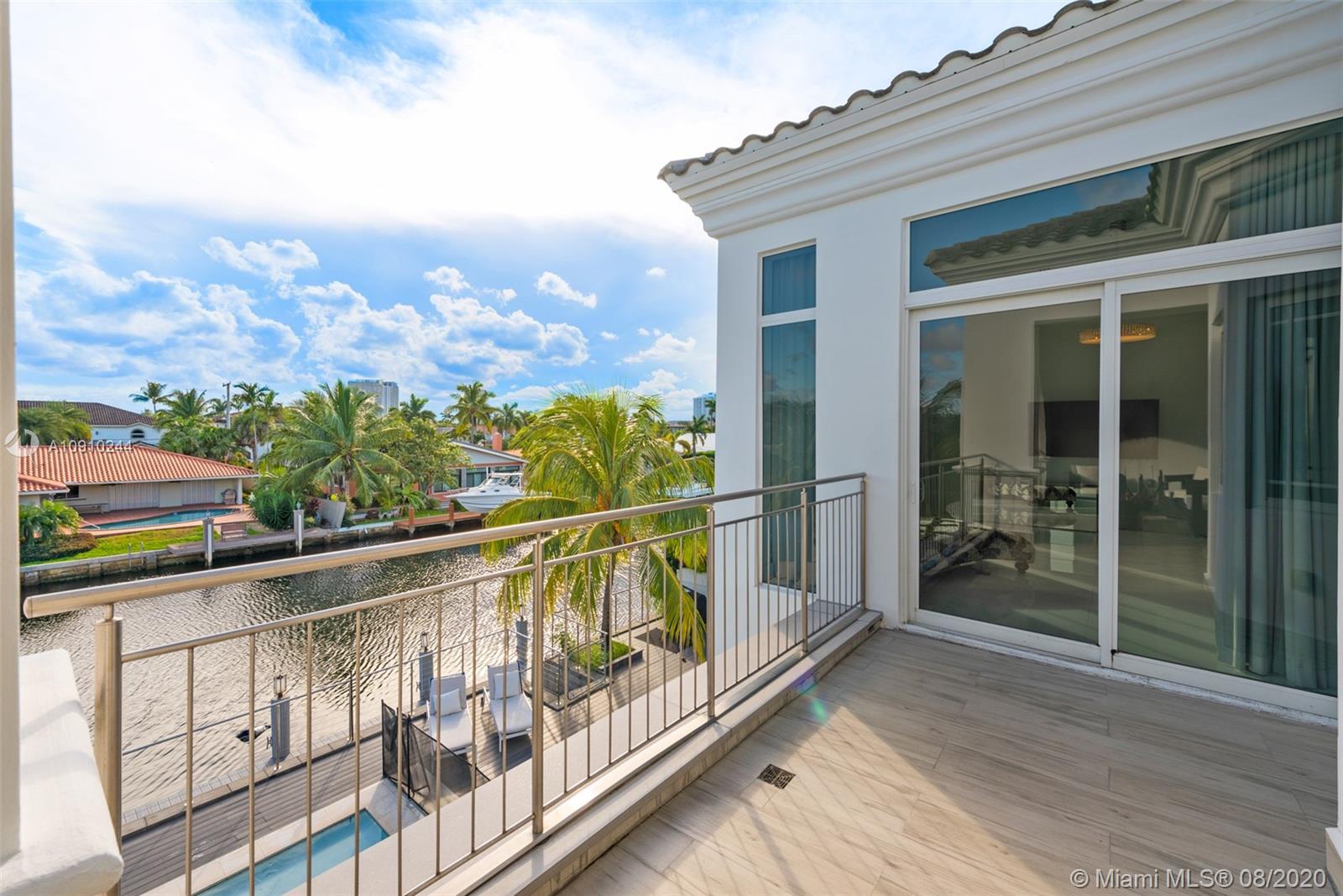 EASTERN SHORES - Residential