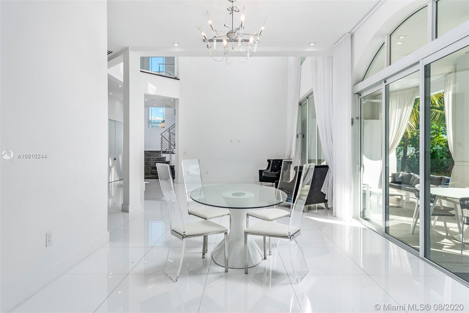 EASTERN SHORES - Residential