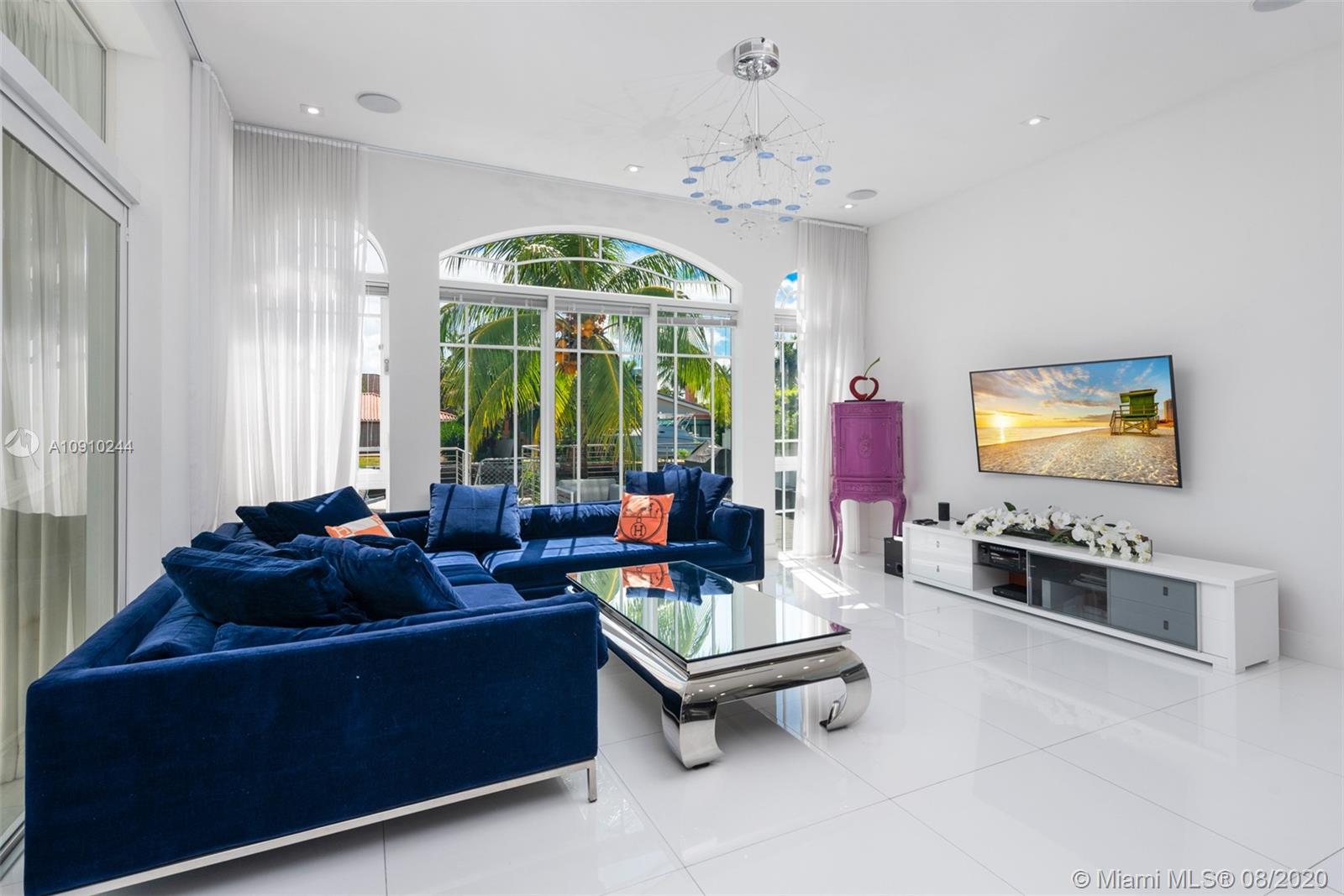 EASTERN SHORES - Residential