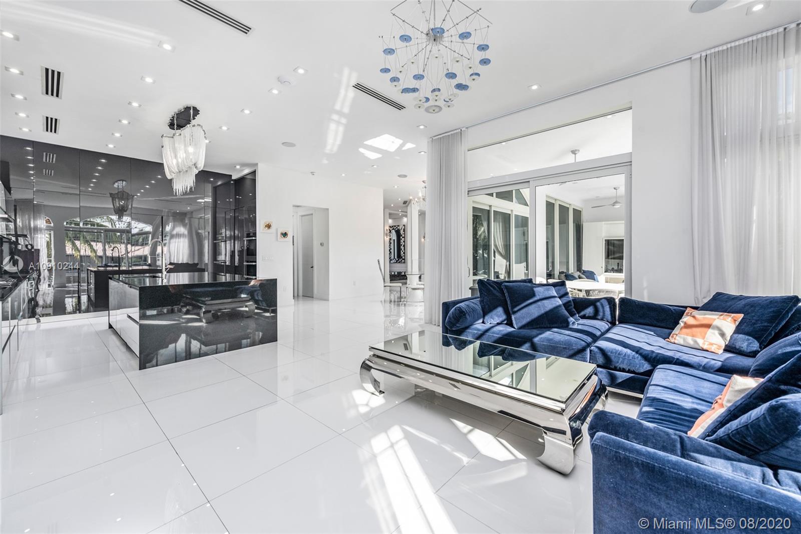 EASTERN SHORES - Residential