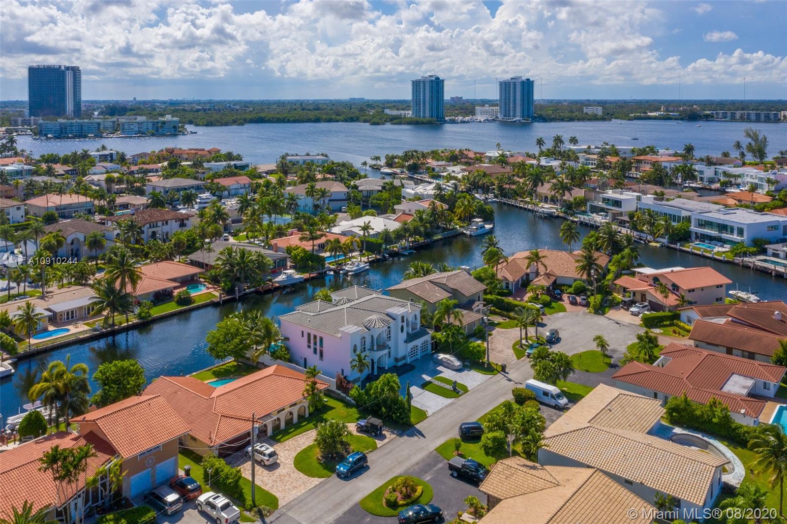 EASTERN SHORES - Residential