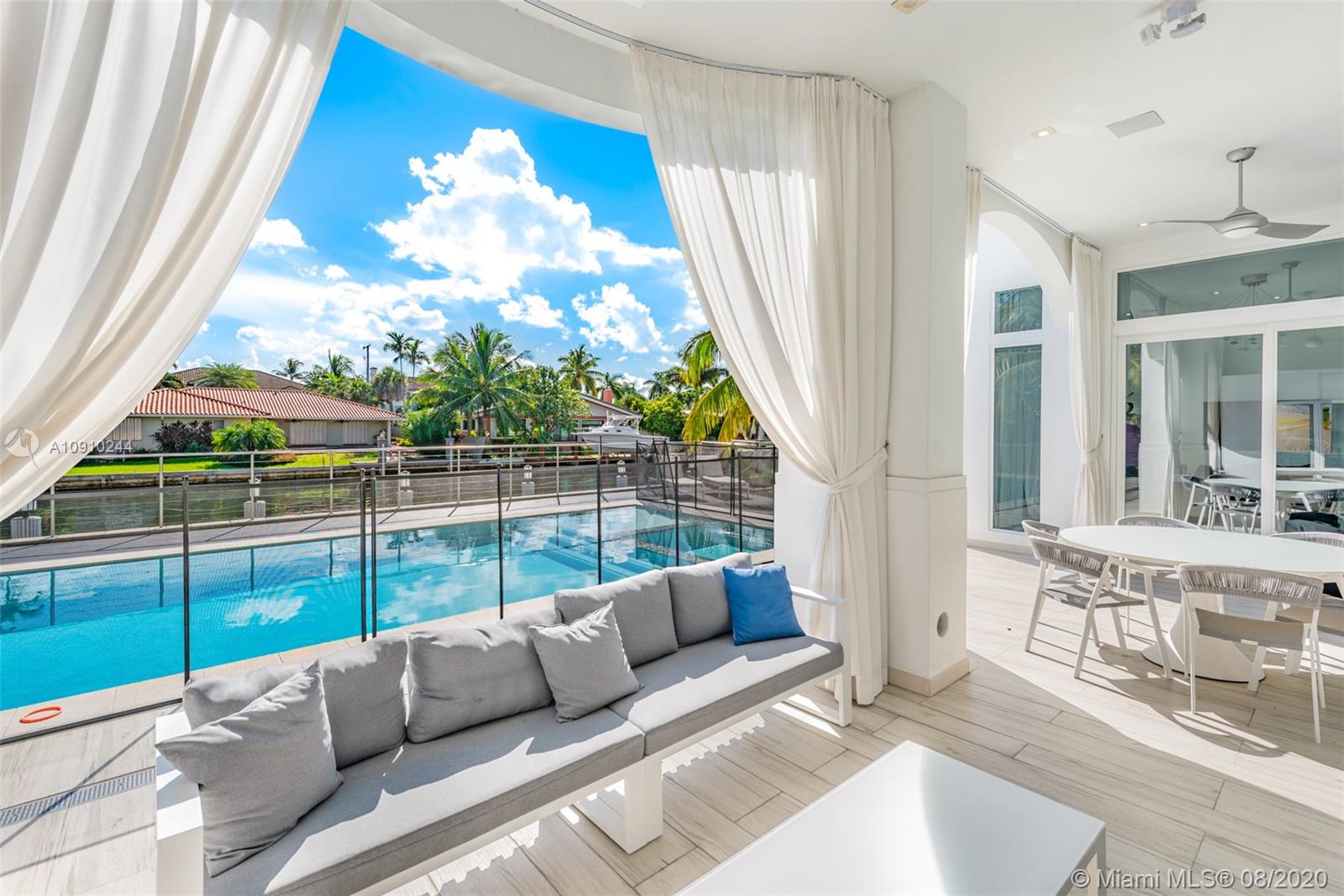 EASTERN SHORES - Residential