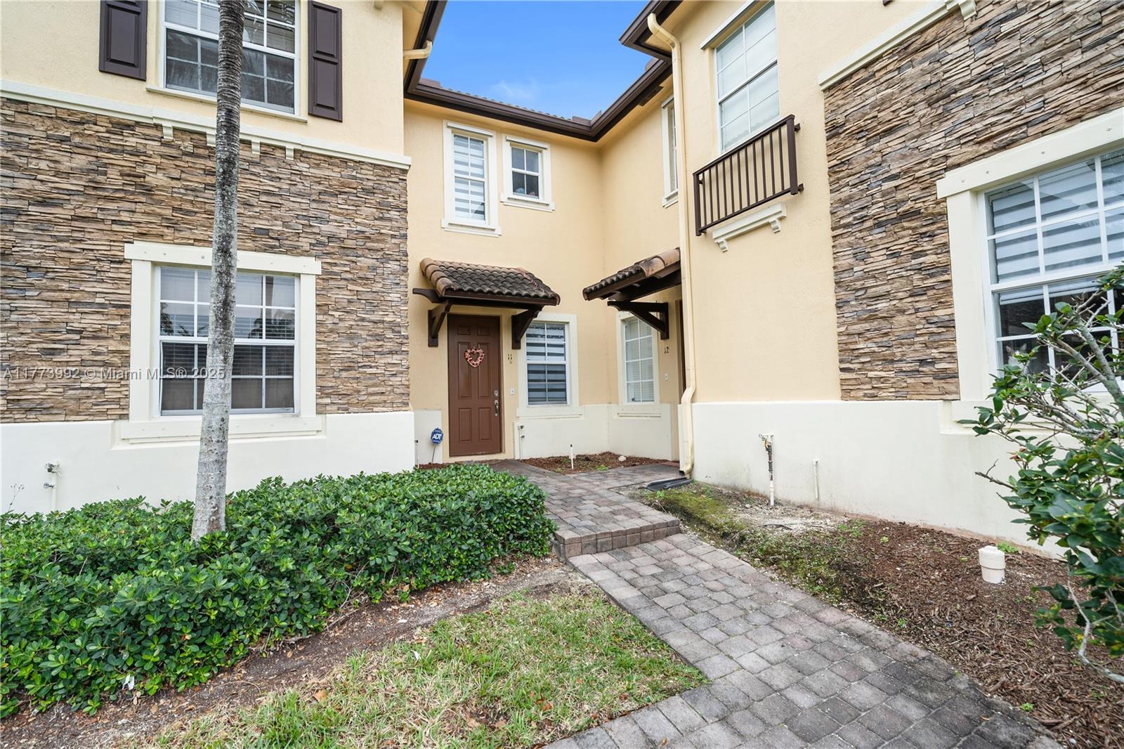 Property for Sale at 9165 Sw 227th St 11, Cutler Bay, Miami-Dade County, Florida - Bedrooms: 3 
Bathrooms: 3  - $365,000