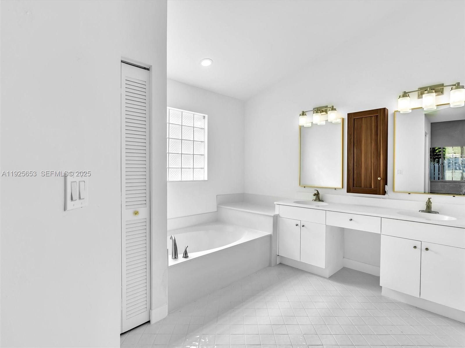 Bermuda Springs - Residential