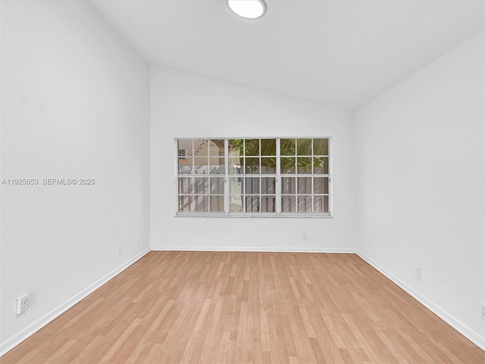 Bermuda Springs - Residential