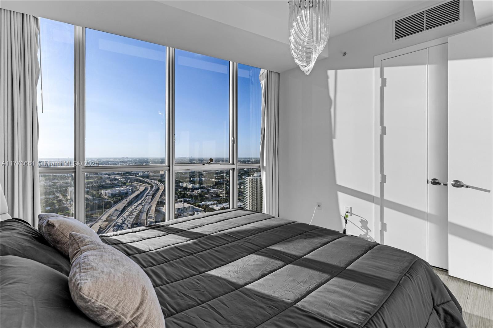 MARQUIS CONDO - Residential Lease