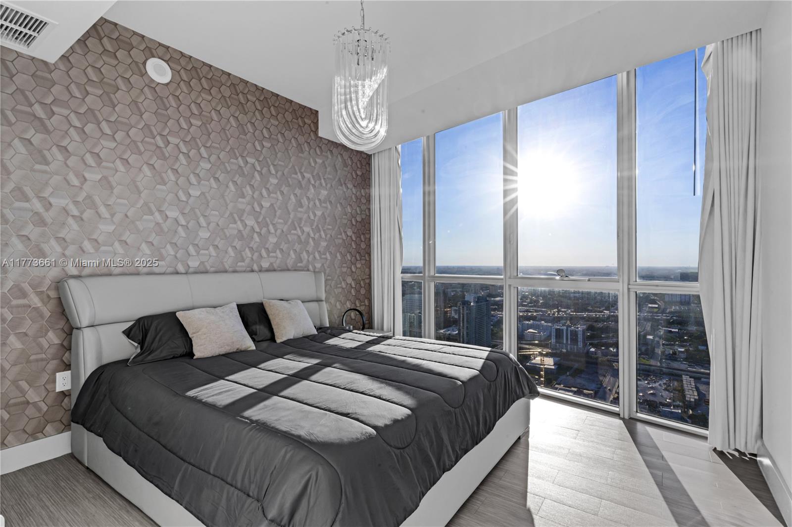 MARQUIS CONDO - Residential Lease