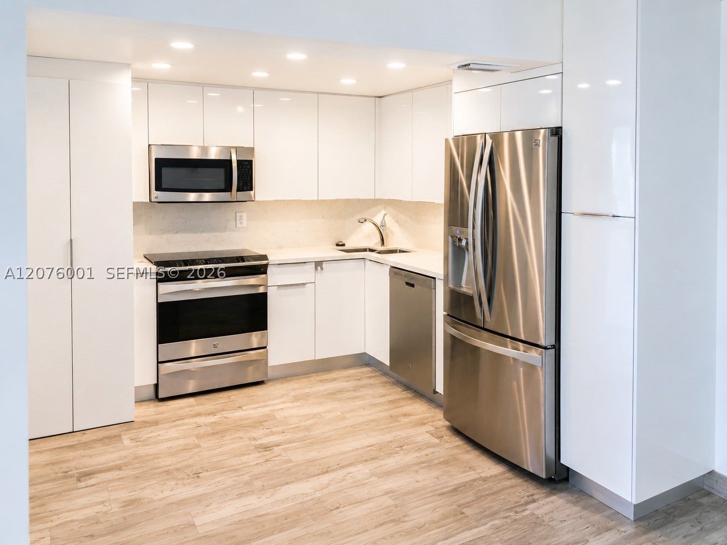 2333 Brickell Ave. 2309
