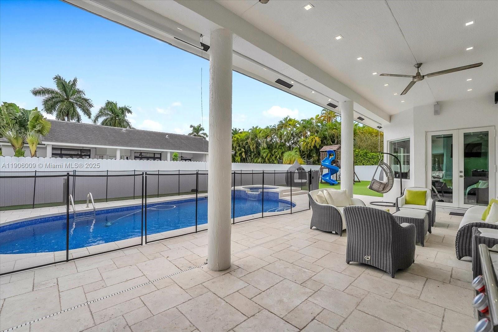 POINCIANA GARDENS - Residential