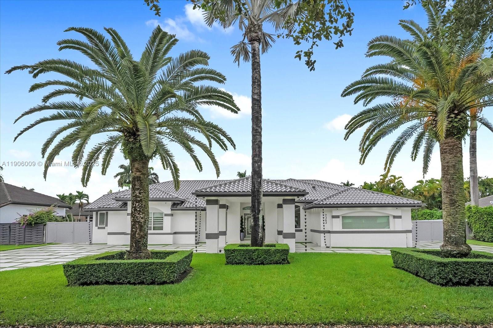 POINCIANA GARDENS - Residential