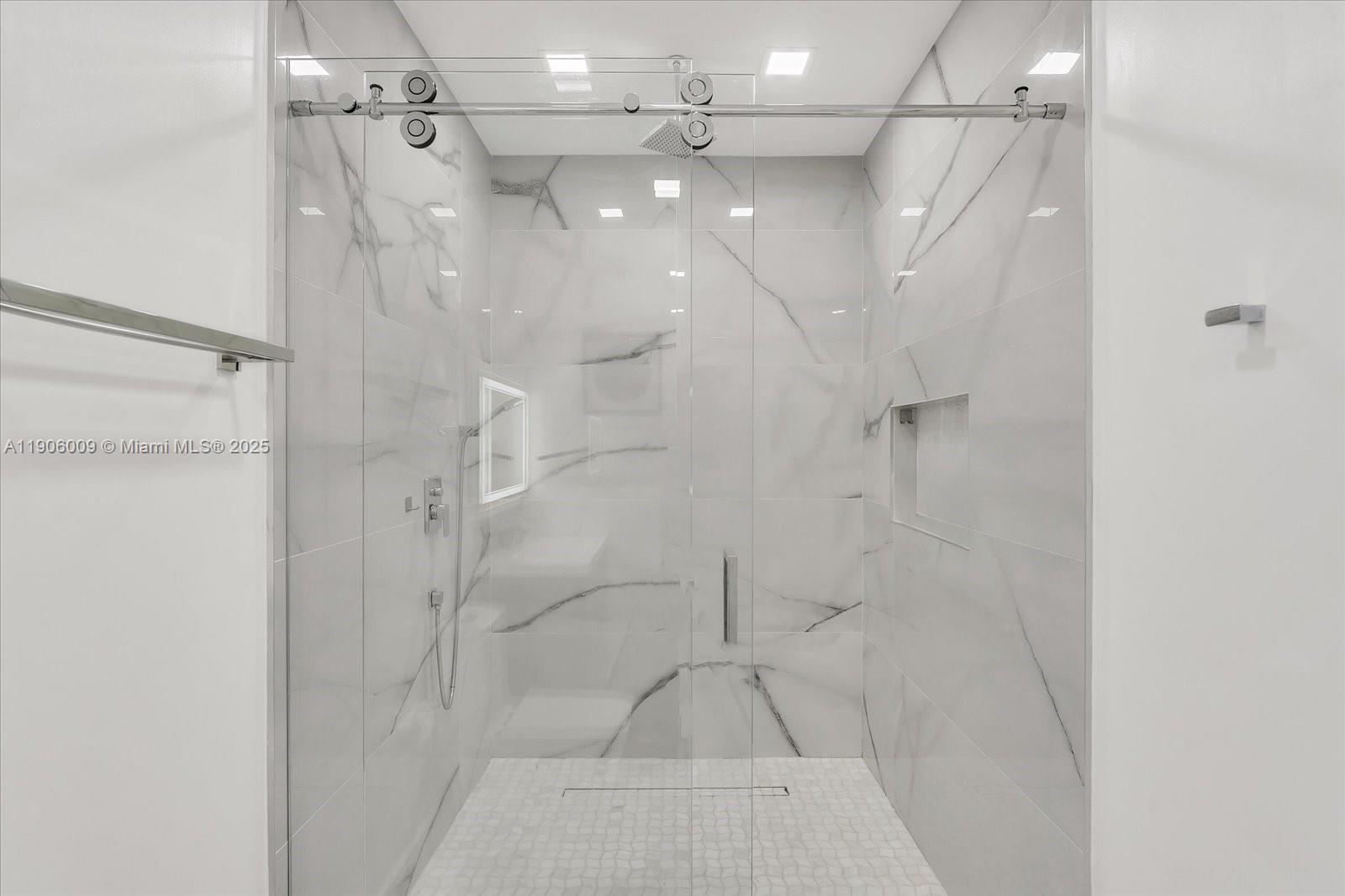 POINCIANA GARDENS - Residential