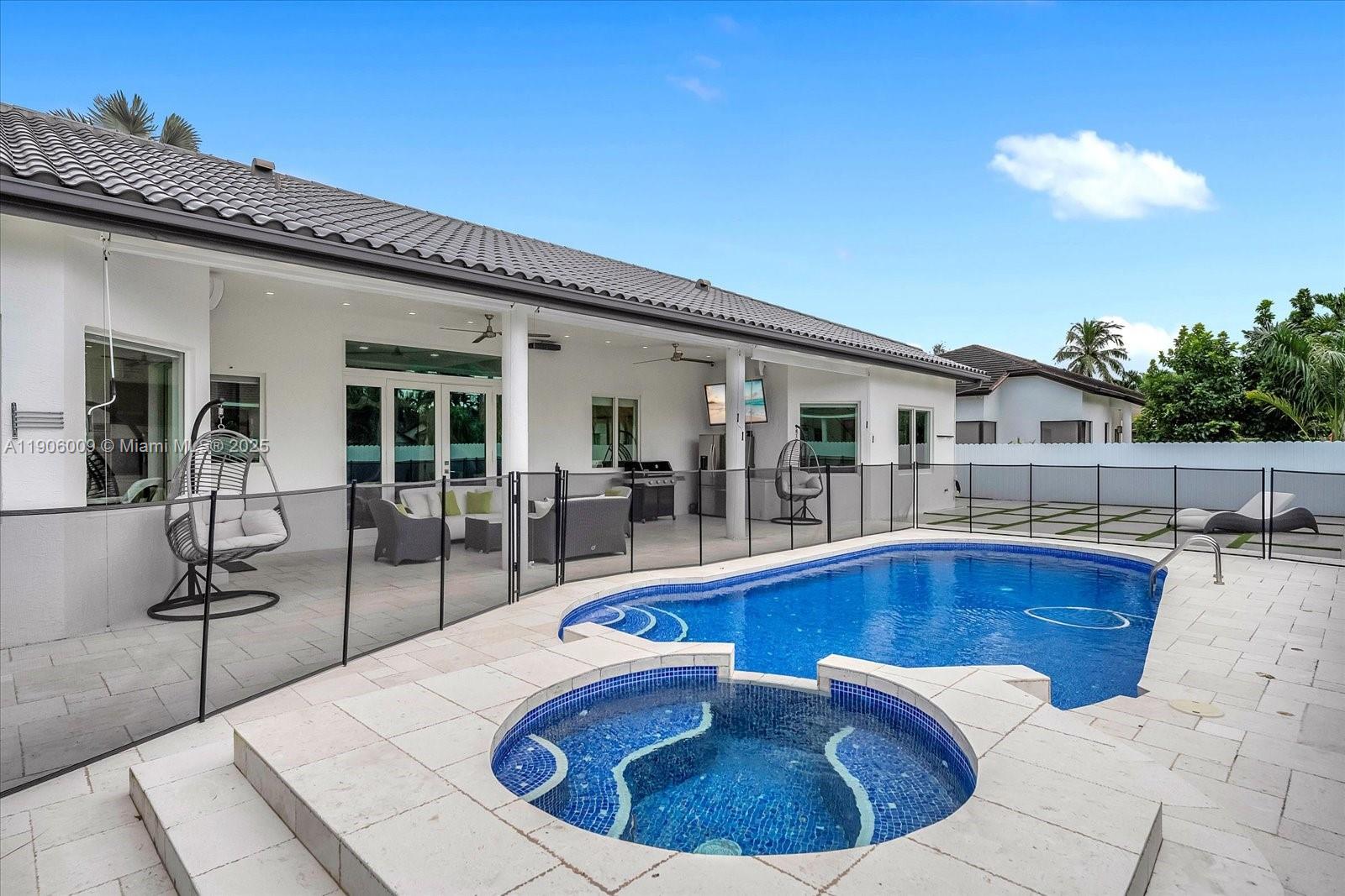 POINCIANA GARDENS - Residential