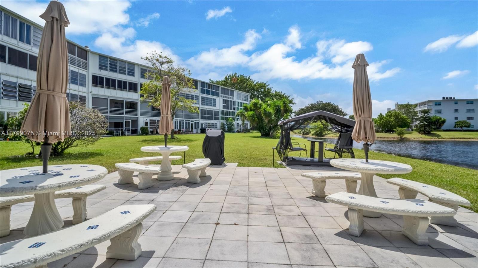 NEWPORT S CONDO - Residential