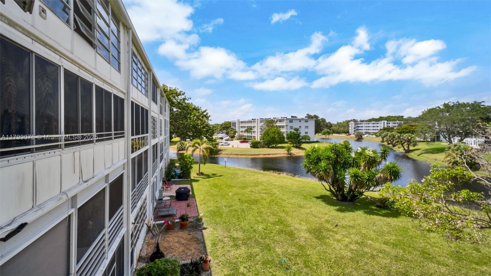 NEWPORT S CONDO - Residential