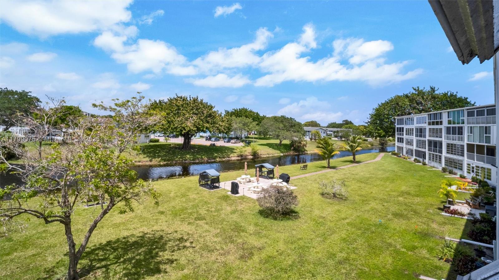 NEWPORT S CONDO - Residential