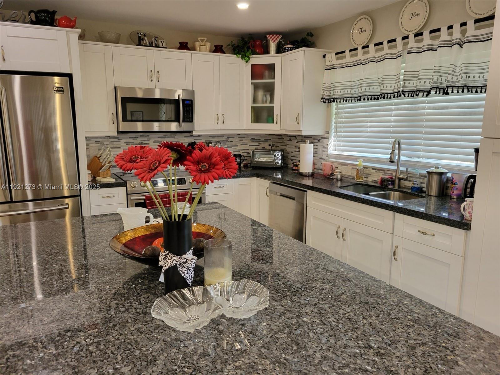 LAUDERDALE WEST CONDO NO - Residential Lease