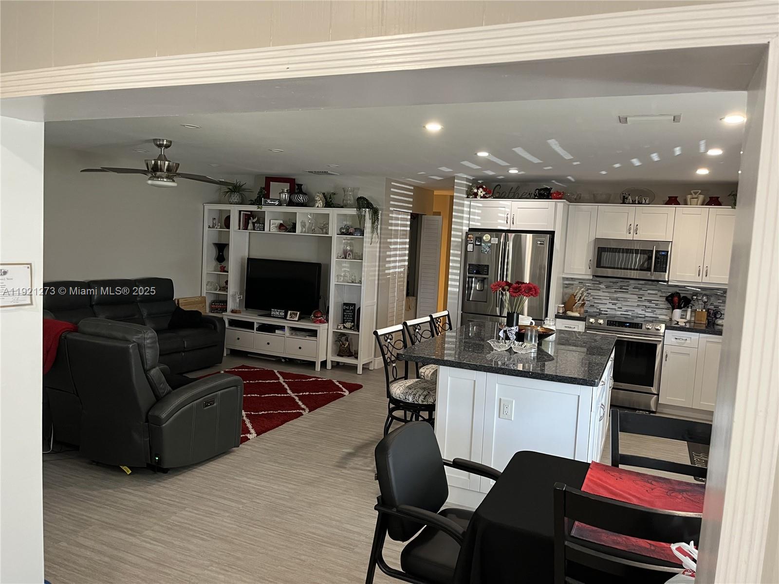 LAUDERDALE WEST CONDO NO - Residential Lease