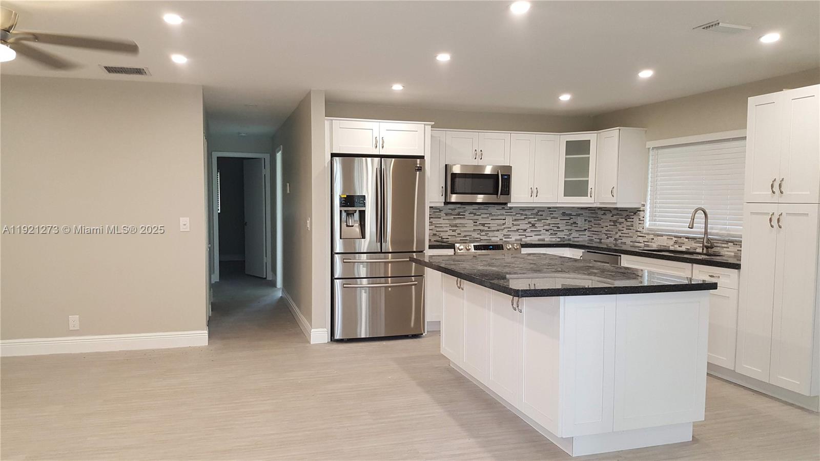 LAUDERDALE WEST CONDO NO - Residential Lease