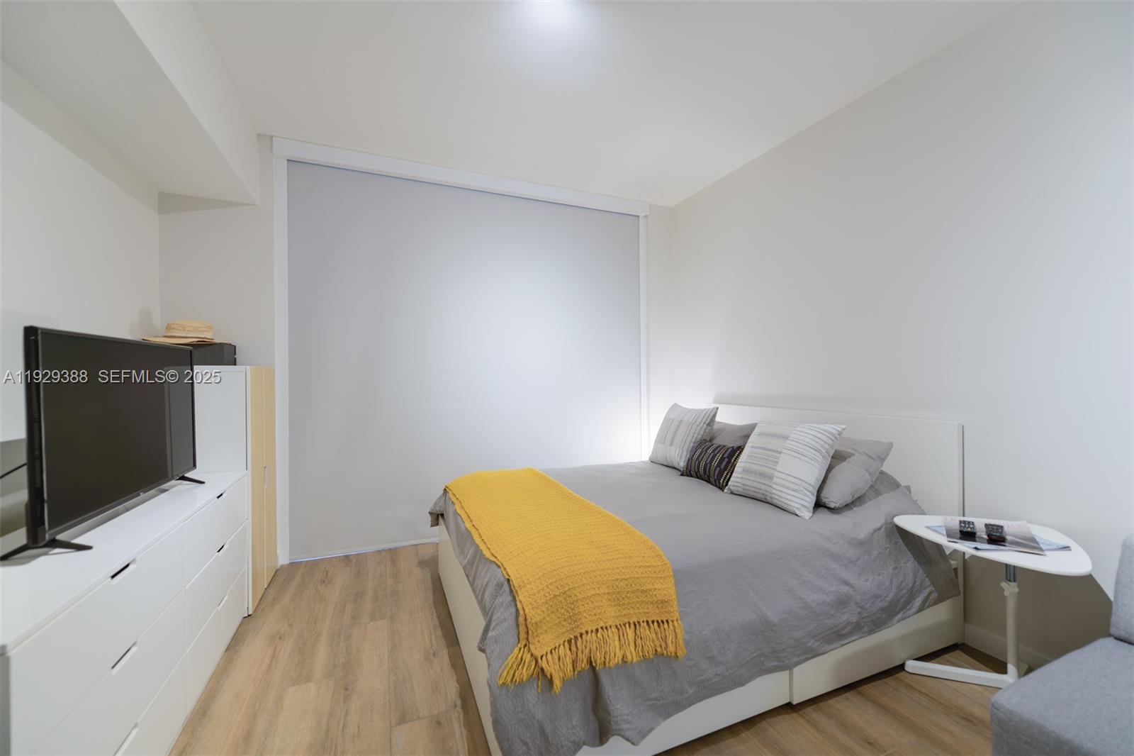 1010 BRICKELL CONDO - Residential Lease