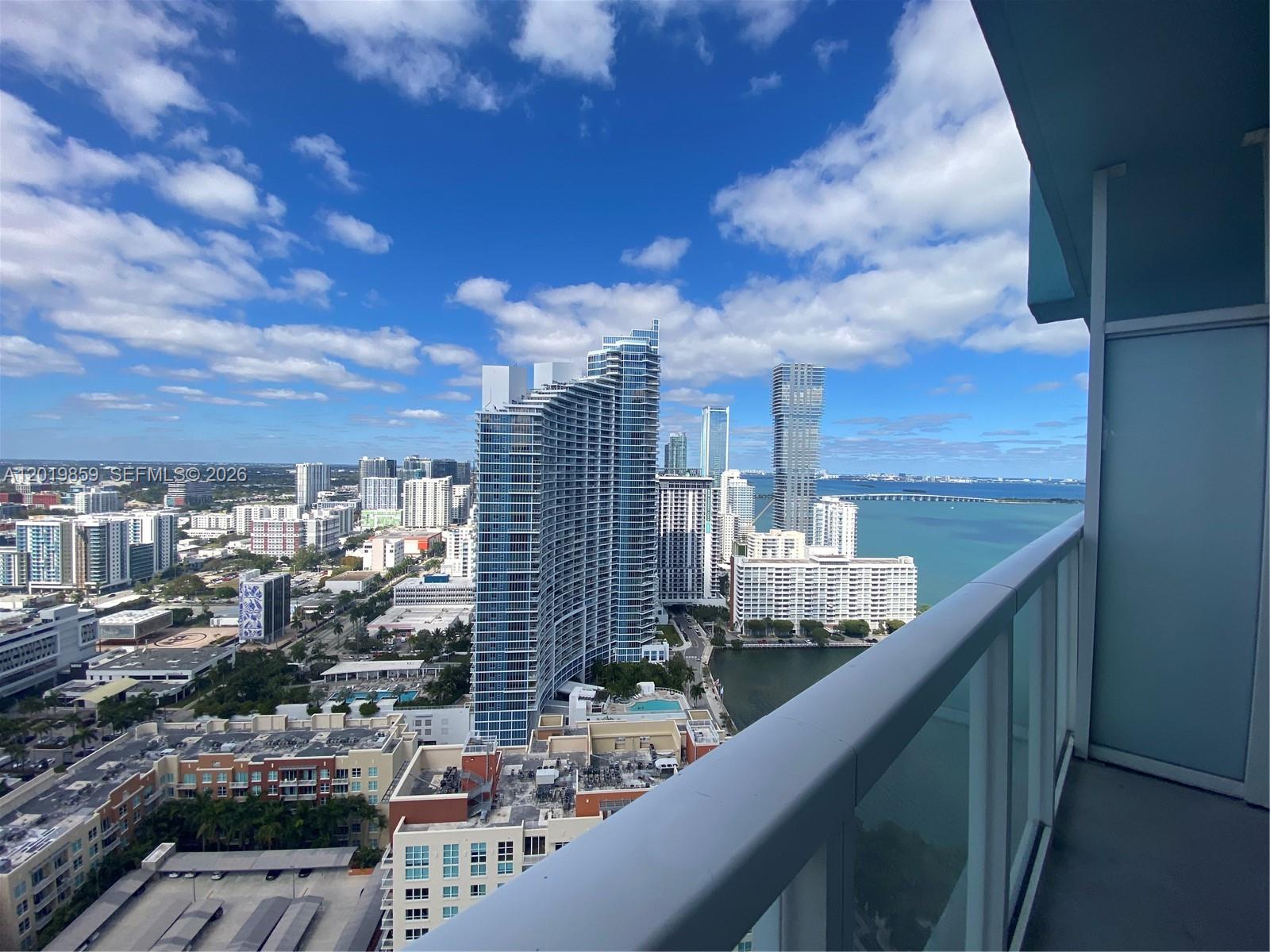 QUANTUM ON THE BAY CONDO - Residential