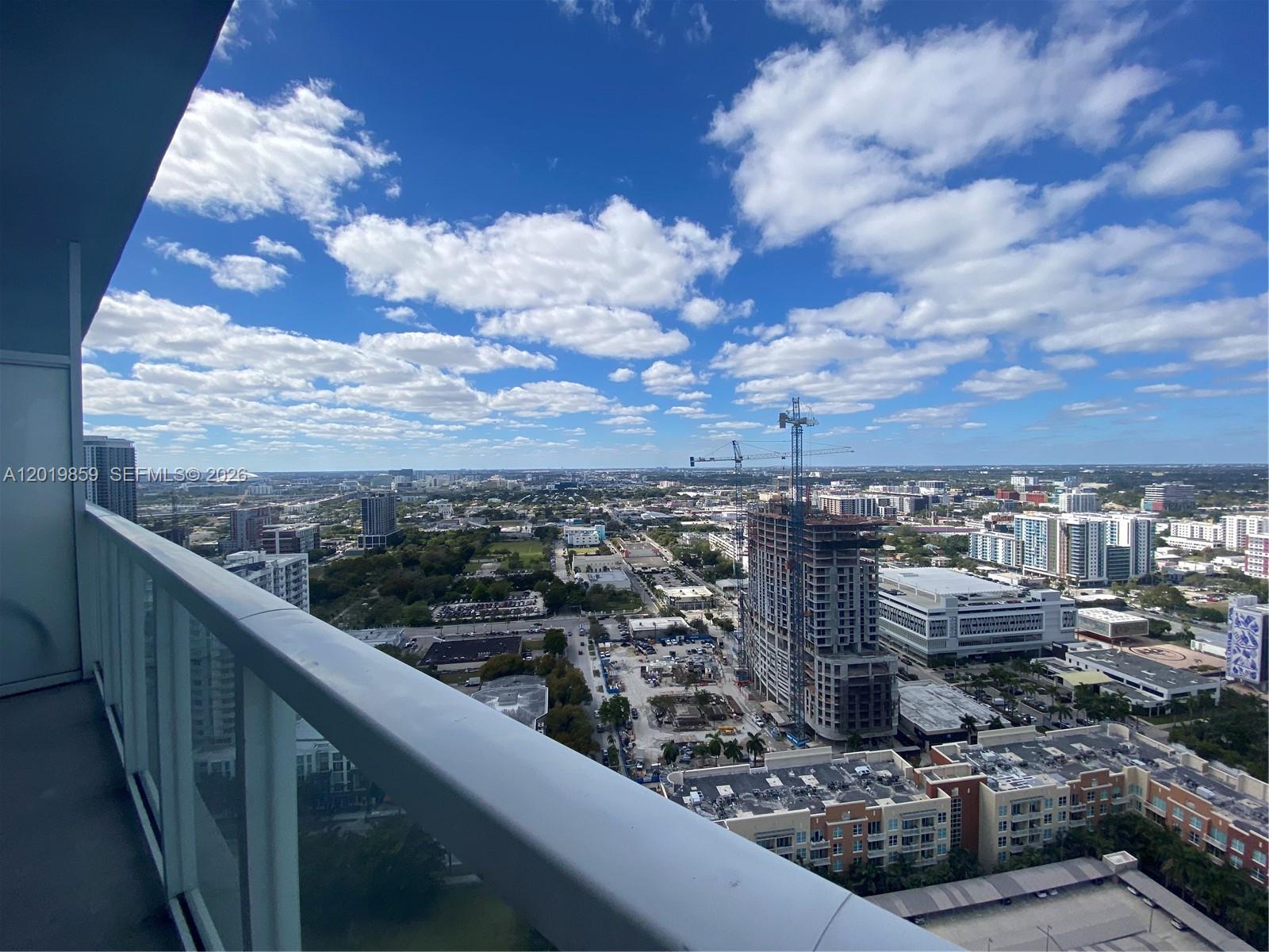 QUANTUM ON THE BAY CONDO - Residential