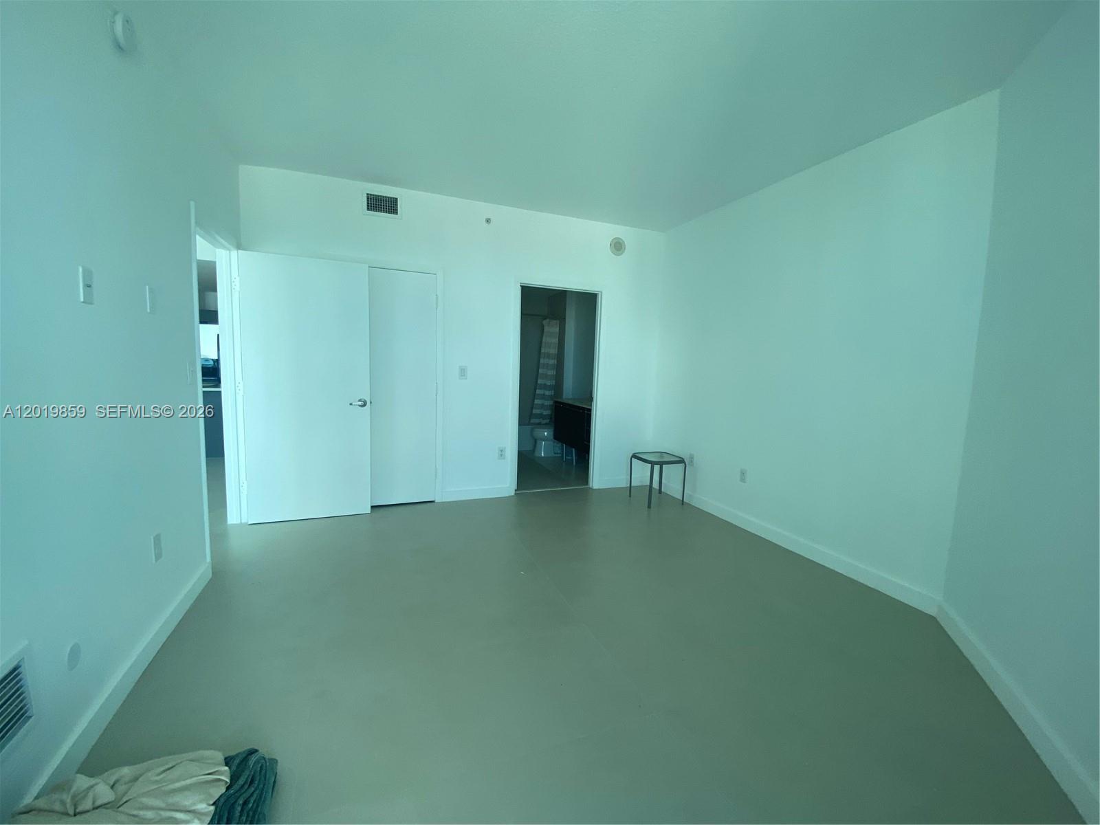 QUANTUM ON THE BAY CONDO - Residential