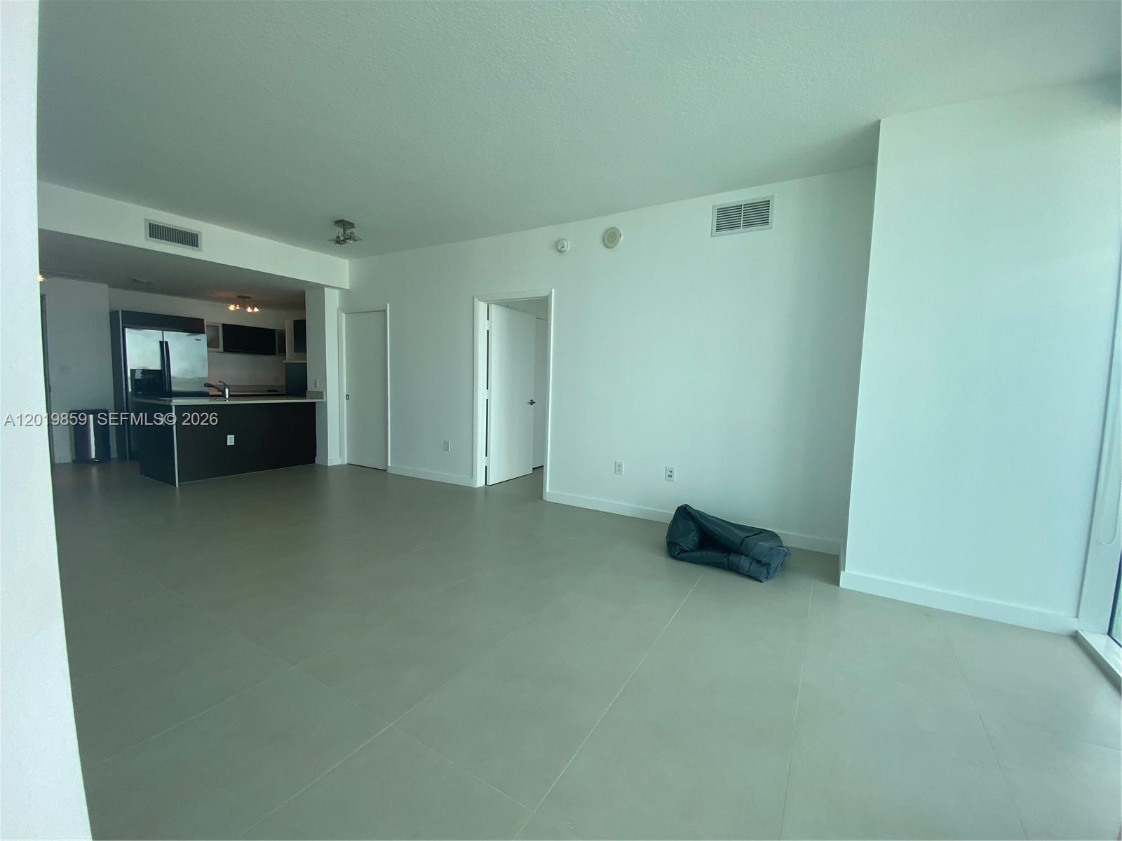 QUANTUM ON THE BAY CONDO - Residential